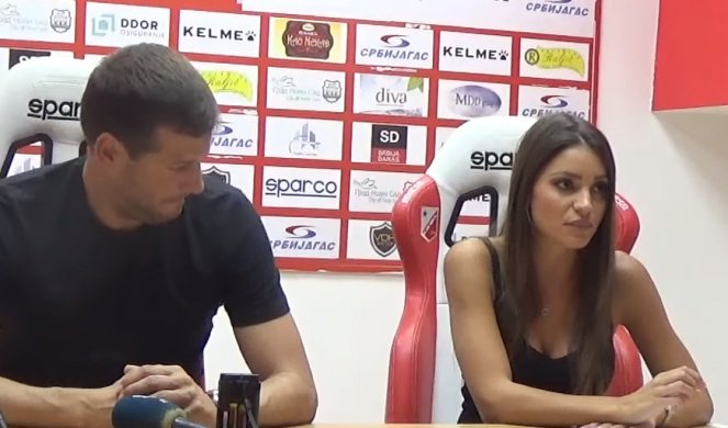 (VIDEO/FOTO) SEKS BOBMA ZALUDELA LALATA! Trener Vojvodine nije izdržao pred prezgodnom Novosađankom, a biće vam jasno i zašto!