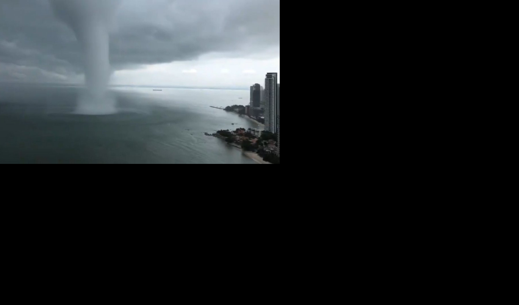 (VIDEO) MOĆ PRIRODE! Snimak uragana koji je pokosio grad!
