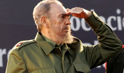 CIA JE ČAK I PUDEROM POKUŠALA DA MU DOĐE GLAVE, ALI JE ON NADMUDRIO AMERIČKE ŠPIJUNE! Malo poznati detalji o kubanskom lideru Fidelu Kastru koji je rođen na današnji dan!