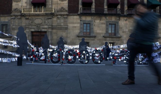 KRVAVI ZLOČIN U MEKSIKU! Kriminalci UBILI 14 POLICAJACA iz zasede!