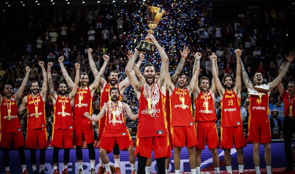 ŠPANCI POSLE 13 GODINA PONOVO SVETSKI ŠAMPIONI! "Furija" savladala Argentinu za drugi trofej na Mundobasketu!
