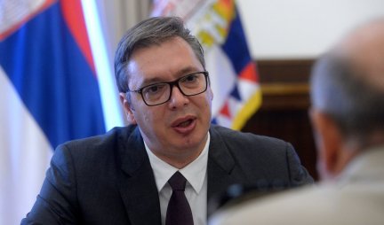 Vučić se sastao sa britanskim izaslanikom Stjuartom Pičom!