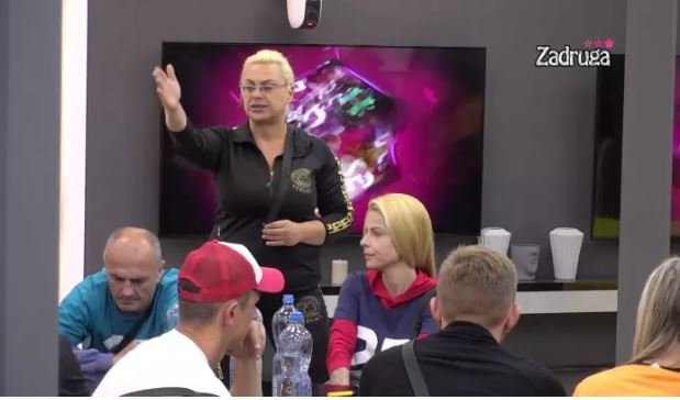 (VIDEO) MARIJA KULIĆ POSTROJILA ZADRUGARE! Marija Kulić zavela red, pa odbrusila Vladimiru Tomoviću: SA MNOM TAKO NE MOŽEŠ!