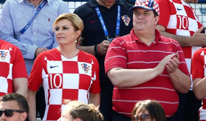 (FOTO) SKANDAL! Kolinda došla na fudbal, pa porukom provocirala Srbe!