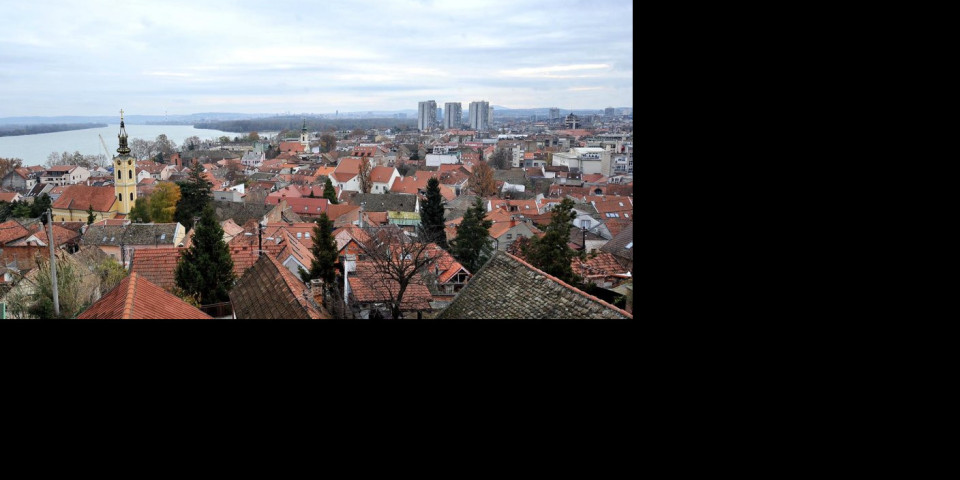 "VANZEMALJAC" U ZEMUNU! Beograđani se oduševili kad su ugledali neobičan prizor (VIDEO)