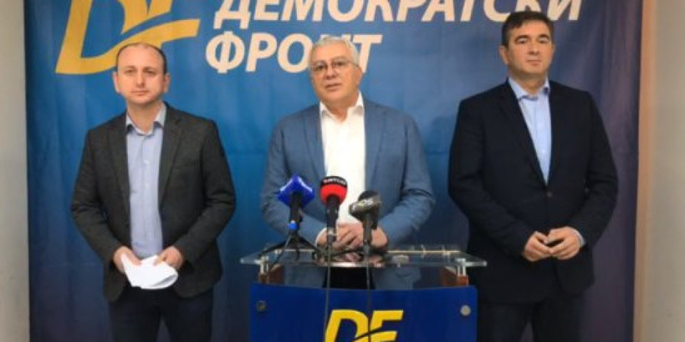 KO O ČEMU, MILO O UDARIMA! Demokratski front raskrinkao sramne namere Đukanovićevog režima!