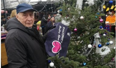 "GRADSKE PIJACE" darivale platnene cegere, podsećaju na novu odluku od 1. januara