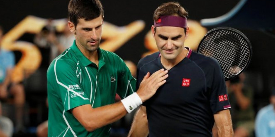 RODŽER ĆE BITI LJUT! Federerov bivši trener se poklonio Đokoviću, i to kako...