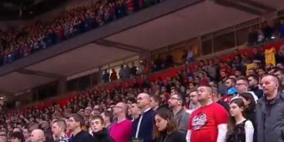 (VIDE) MINUT ĆUTANJA U BEOGRADU! I "Arena" se poklonila Kobiju i Arčibaldu!