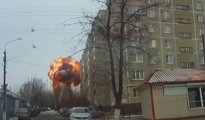 (VIDEO) VOZAČ SNIMIO DRAMU U RUSIJI! Stravična eksplozija ostavila 24.000 ljudi bez struje i grejanja!