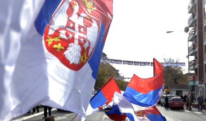 Dan srpskog jedinstva i zastave obeležavamo 15. septembra! Naša trobojka je zajednička Srbima u Srbiji, Republici Srpskoj i Crnoj Gori!