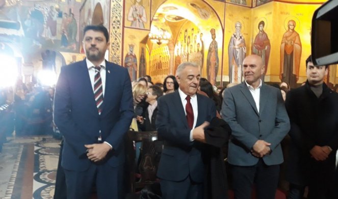 I AMBASADOR SRBIJE U CG Vladimir Božović prisustvovao Svetosimeonskoj liturgiji u Podgorici!