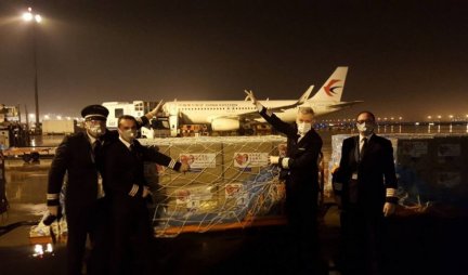 (FOTO) EKSKLUZIVNO! Avion "Er Srbije" spreman za poletanje iz Šangaja, STIŽE DRUGA TURA KINESKE POMOĆI!