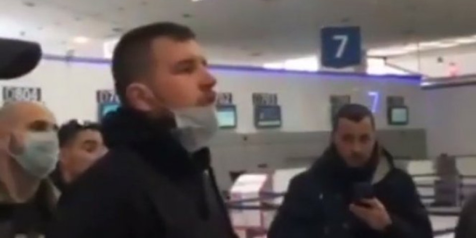 (VIDEO) PA OVO JE SJAJNO! PRELEPA SCENA U FRANCUSKOJ! Navijači Partizana iz Pariza DONELI HRANU SRBIMA zaglavljenim na aerodromu!