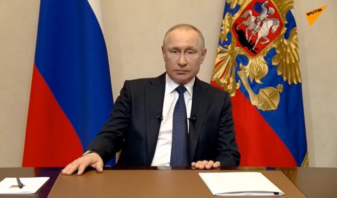 RUSKI PREDSEDNIK RADI "NA DALJINU" ZBOG KORONE! Peskov otkrio još koliko se Putin neće pojavljivati