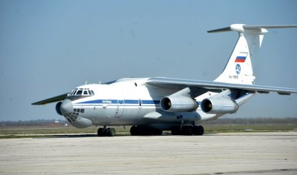 SPASIBA, BRAĆO! Tri ruska aviona sa medicinskom pomoći sletela na aerodrom u Batajnici! SUTRA SLEĆE JOŠ ŠEST!