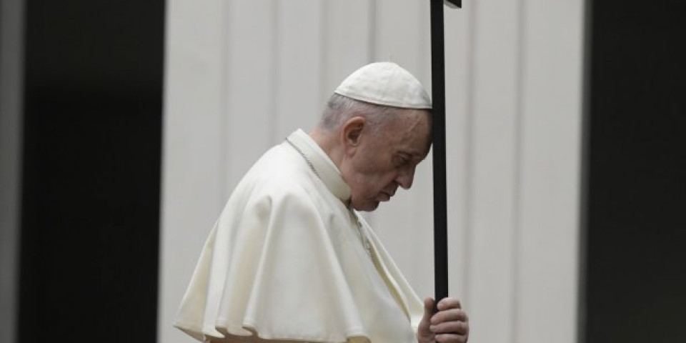 Papa Franja žestoko udario po Zapadu: To je najveće groblje za čovečanstvo...  Ne mogu se nazvati uzorom!