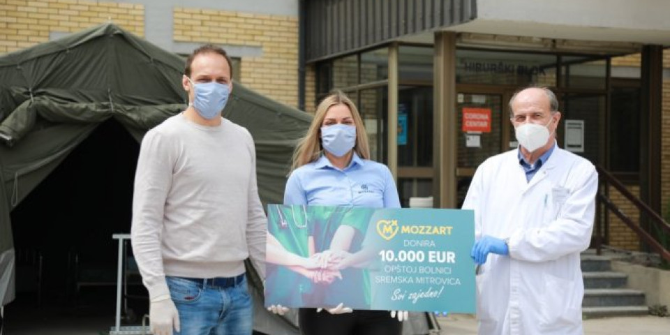 (FOTO) Mozzart i Igor Rakočević uručili donaciju Opštoj bolnici u Sremskoj Mitrovici!