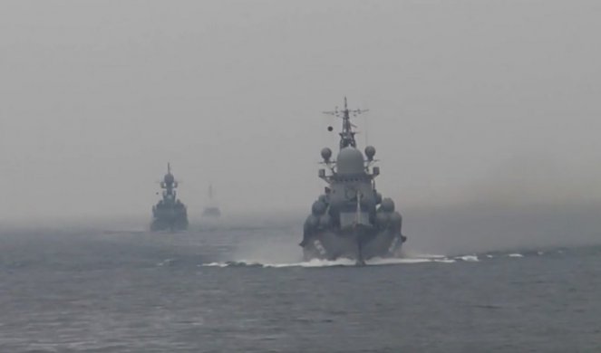 NEPRIJATELJ JE UNIŠTEN! Pogledajte spektakularno dejstvo ruske Baltičke flote! (VIDEO)