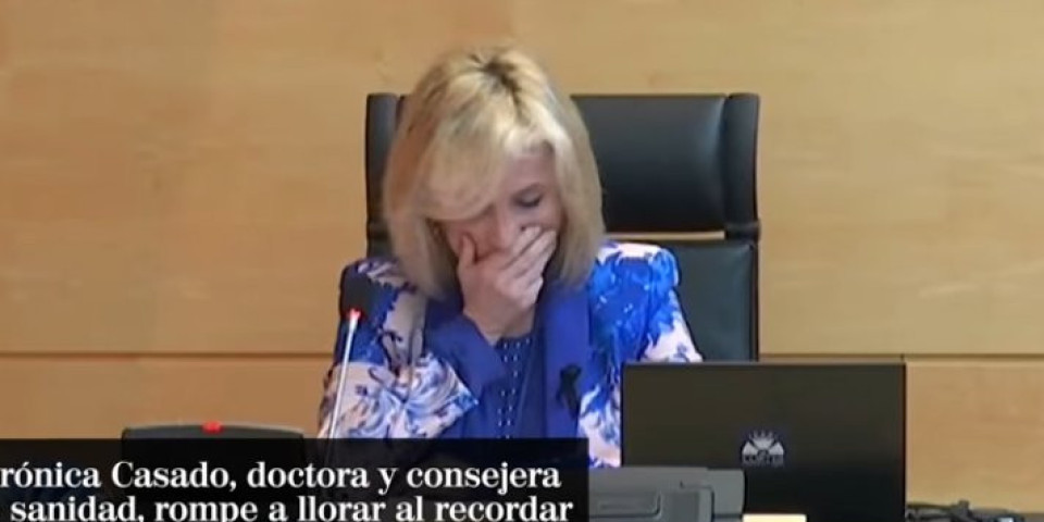 MINISTARKA ZDRAVLJA NIJE MOGLA DA ZADRŽI SUZE! Zaplakala odajući poštu kolegama preminulim od korone (VIDEO)