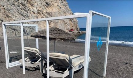 OVAKO NAM IZGLEDA BUDUĆNOST LETOVANJA?! Upravo je objavljena slika sa plaže u Grčkoj, i svi se gledaju u JEDAN DETALJ (FOTO)