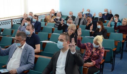 Grad Jagodina apelovao na sve zaposlene u zdravstvu, prosveti, vrtićima , javnim preduzećima...  VAKCINIŠITE SE!