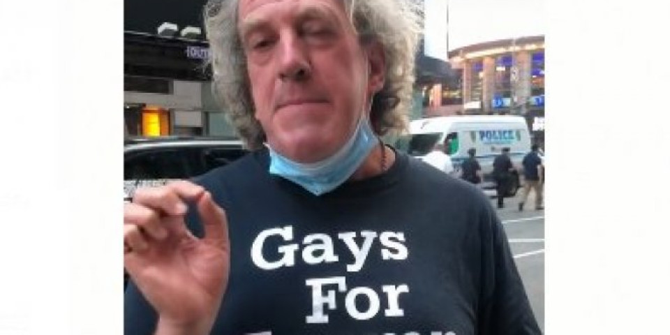 (VIDEO) KAD IMA OVAKVU PODRŠKU ZA TRAMPA NEMA ZIME! U jeku rasnih nemira predsednik SAD na ulici dobija podršku pripadnika gej populacije!