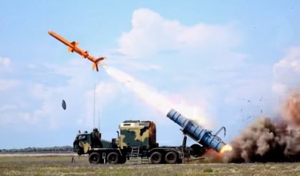 PRETE DA ĆE ZA NEKOLIKO MINUTA NJOME UNIŠTITI KRIMSKI MOST! Ukrajina objavila novi snimak testiranja rakete R-360! (VIDEO)