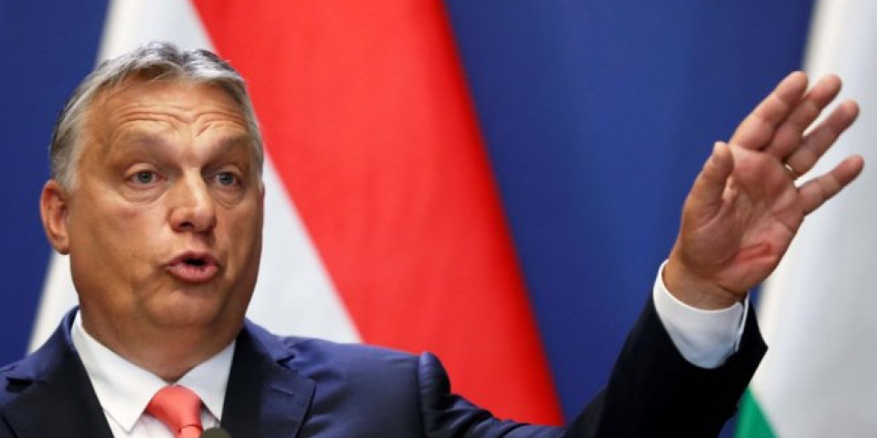 ORBAN PONOSNO OBJAVIO: Mađarska je prva zemlja u EU koja koristi KINESKE VAKCINE!