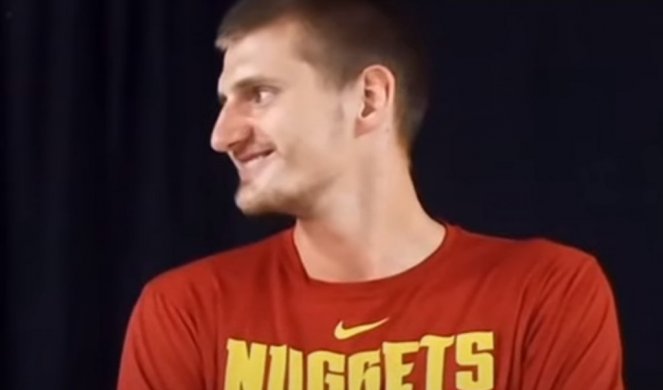 (VIDEO) VRTEŠKA! Šta Jokić zna ko je najbolji defanzivac u NBA? Srbin stavio rivala na "RINGIŠPIL"!