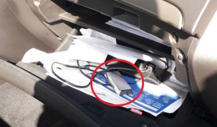 (FOTO) U kaseti automobila Albanca carinici zatekli ŠOKANTNU STVAR