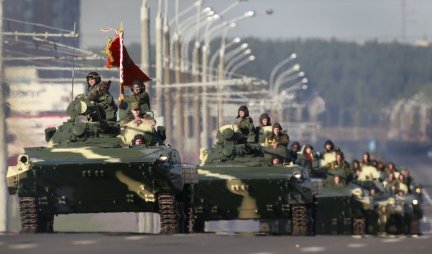 PAKLENO U BELORUSIJI PRED IZBORE! Proglašena mobilizacija, Lukašenko šalje 3.000 vojnika na granicu s Rusijom! OVO JE RAZLOG!