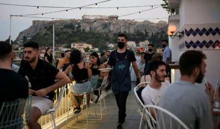 POPUŠTANJE MERA U GRČKOJ, dozvoljen rad kafića i restorana u zatvorenim prostorima punim kapacitetom