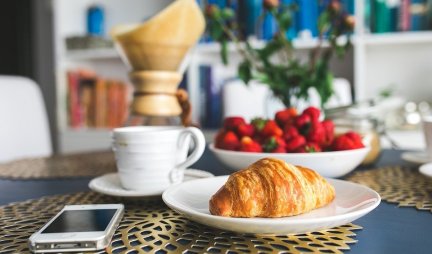 PET ZABLUDA O ISHRANI: Hrana je lek, a doručak moramo da...