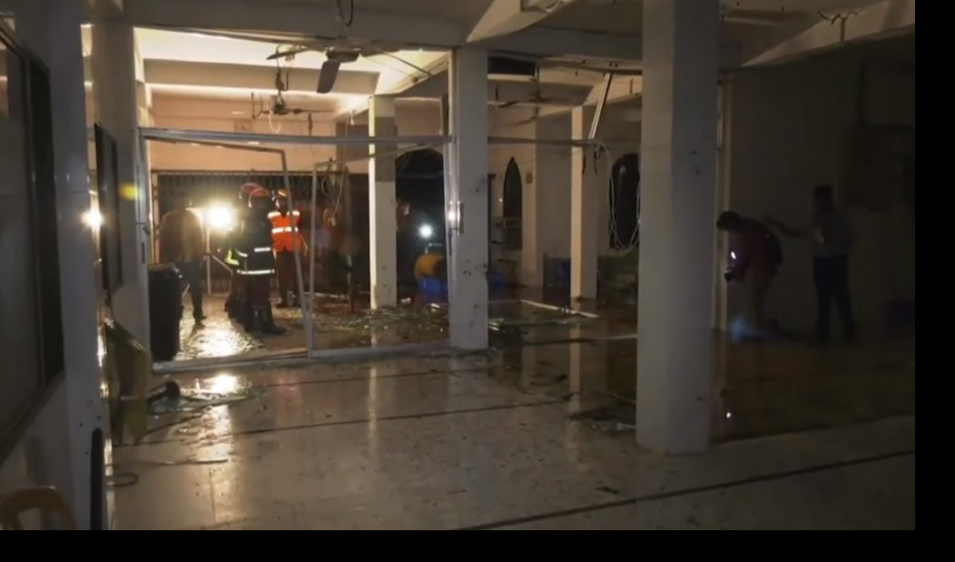 (VIDEO) TRAGEDIJA U BANGLEDEŠU! Eksplozija gasa u džamiji, 13 mrtvih, 30 ranjenih!