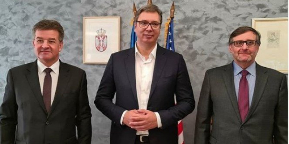 Vučić se danas sastaje sa Lajčakom i Palmerom!
