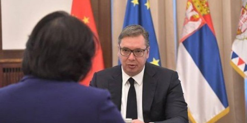 SASTANAK NA ANDRIĆEVOM VENCU! Vučić i Čen o borbi protiv korone, o vakcini, o saradnji i o projektima