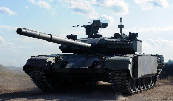 ISPORUČENI MOĆNI OKLOPNJACI IZ RUSIJE  Stigli tenkovi T-72MS 'beli orao'