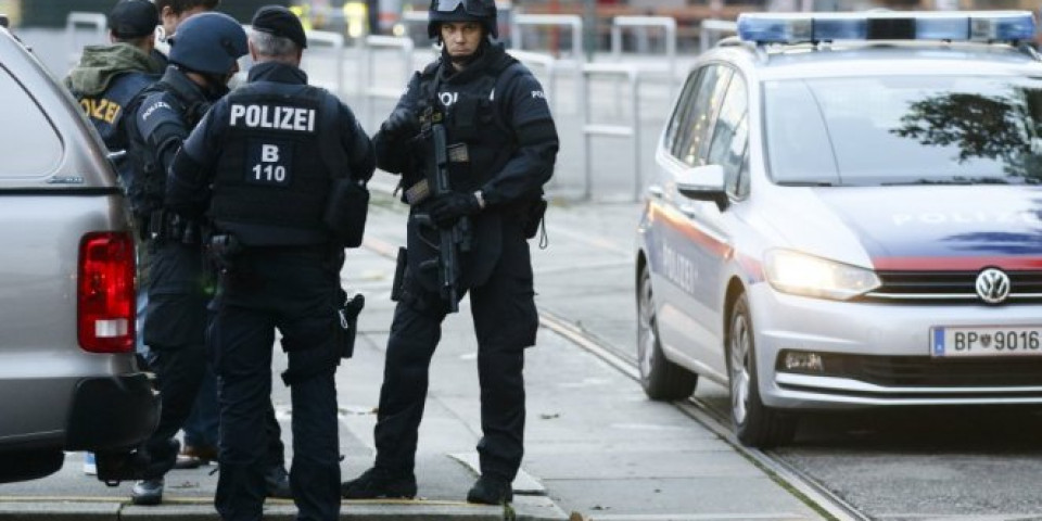 USMRTIO KOMANDIRA! Ubijen ŠEF POLICIJSKE stanice u Austriji, nakon RASPRAVE na SASTANKU kolega IZVADIO PIŠTOJ i ZAPUCAO - nije mu BILO SPASA!
