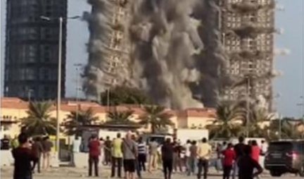 POLICIJA, HITNE SLUŽBE I 6 TONA EKSPLOZIVA! U Abu Dabiju 4 zgrade srušene za 10 sekundi! (VIDEO)