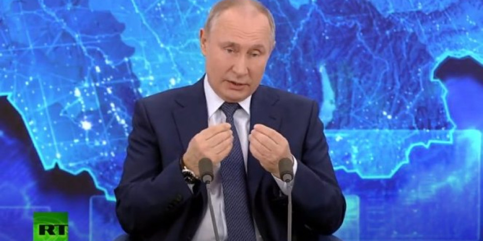 U TOKU JE TRKA U NAORUŽANJU, SPREMIĆEMO SE! Putin više od 4 sata odgovarao na pitanja novinara na velikoj godišnjoj konferenciji! /VIDEO/