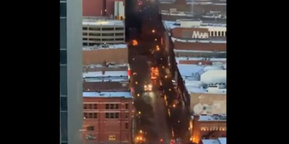 HOROR U AMERICI NA BOŽIĆ! Srušila se zgrada u eksploziji, ima povređenih! /VIDEO/