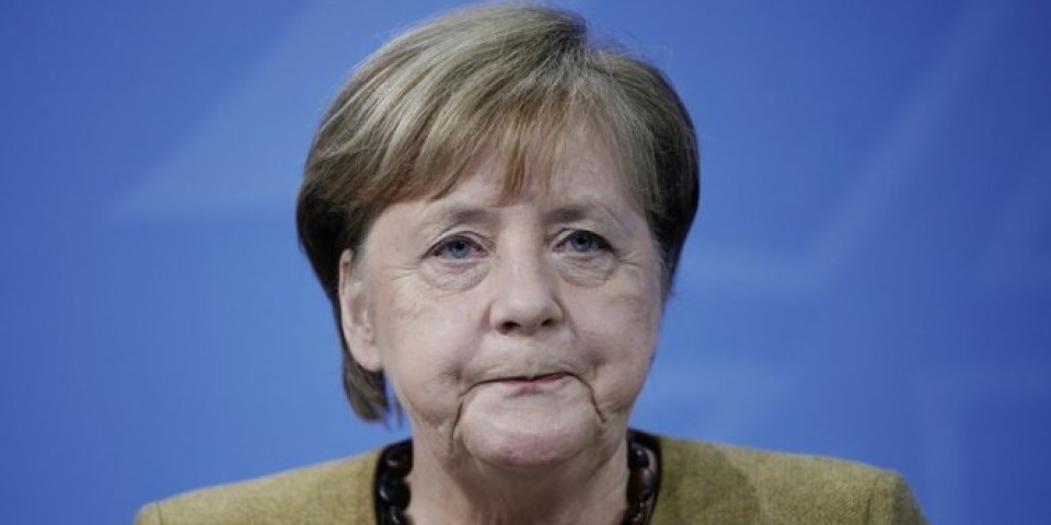 BUDIM SE NOĆU... Merkelova otkrila svoju najveću brigu!