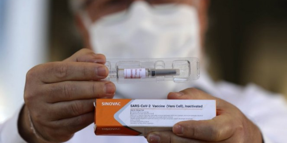 ZELENO SVETLO ZA "KINEZA"! BiH odobrila upotrebu vakcine Sinovak!