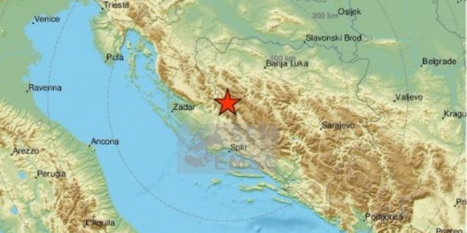 TRESLI SU SE ZIDOVI I ORMARI! Zemljotres pogodio Bosnu i Hercegovinu!