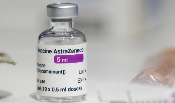Mlađi od 60 godina umesto druge doze AstraZeneke, da prime mRNK vakcinu! NOVA PREPORUKA NEMAČKE KOMISIJE ZA VAKCINACIJU!
