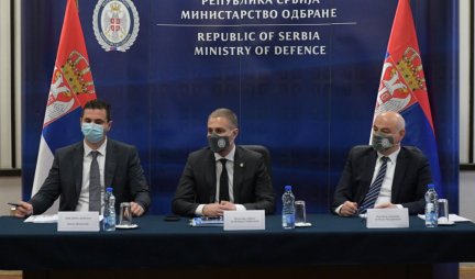 Stefanović: Zastava oružje važno za Vojsku, Kragujevac i celu zemlju