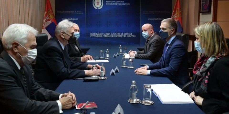 Sastanak ministra Stefanovića sa vojnim penzionerima