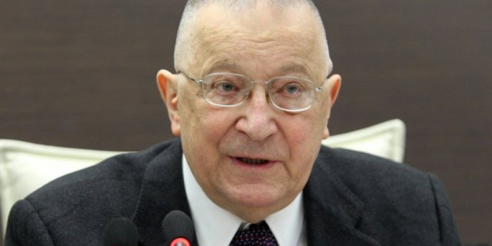 PREMINUO RATKO MARKOVIĆ! Učestvovao u pisanju Ustava Srbije iz 1990.