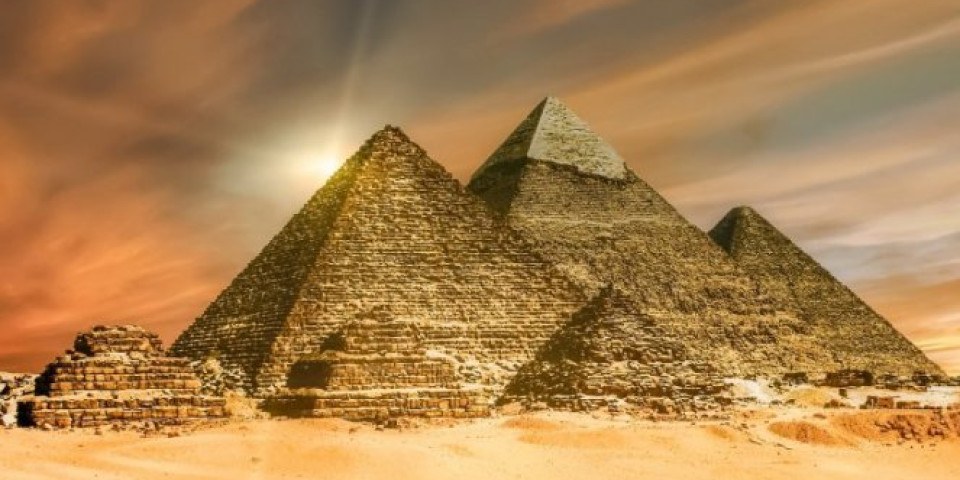 ARHEOLOZI REŠAVAJU MISTERIJU! Ono što se nalazi na egipatskim SLIKAMA otkriva TAJNU? Evo o čemu se radi